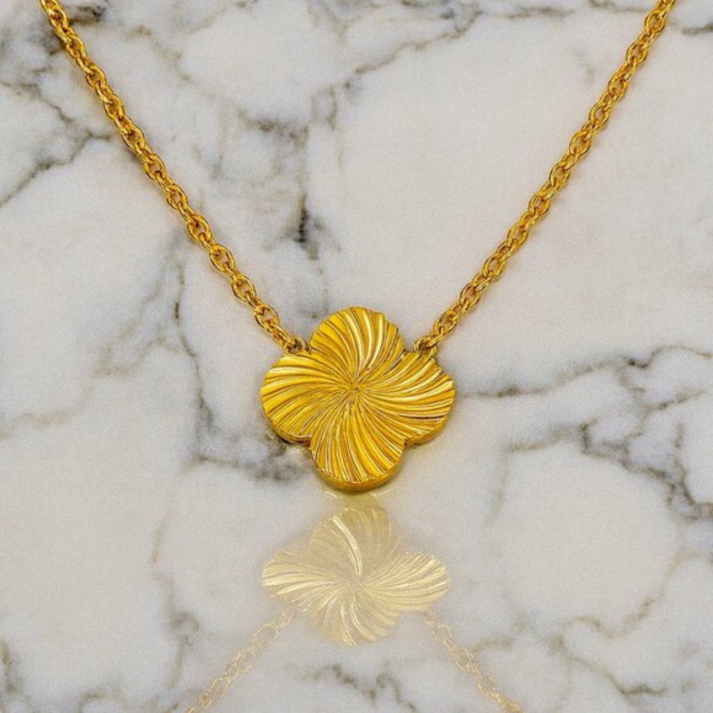 "Zoey" 18k Clover Necklace